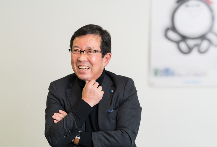 火災現場に革命をもたらした<br />
「石けん系消火剤」が世界を<br />
変える！<br />
シャボン玉石けん 研究開発本部<br />
環境防災担当部長　土田久好