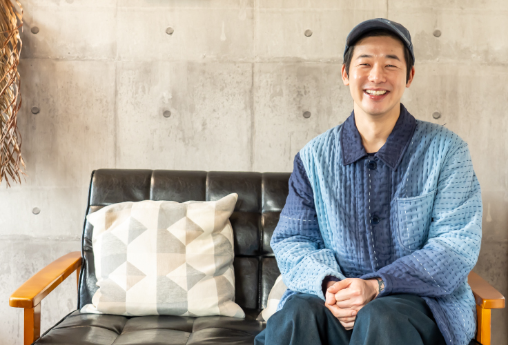 「香害」を扱ったウェブドラマが<br />
好評！<br />
見えない苦しみに、<br />
映像でエールを<br />
映像ディレクター　多賀公英さん